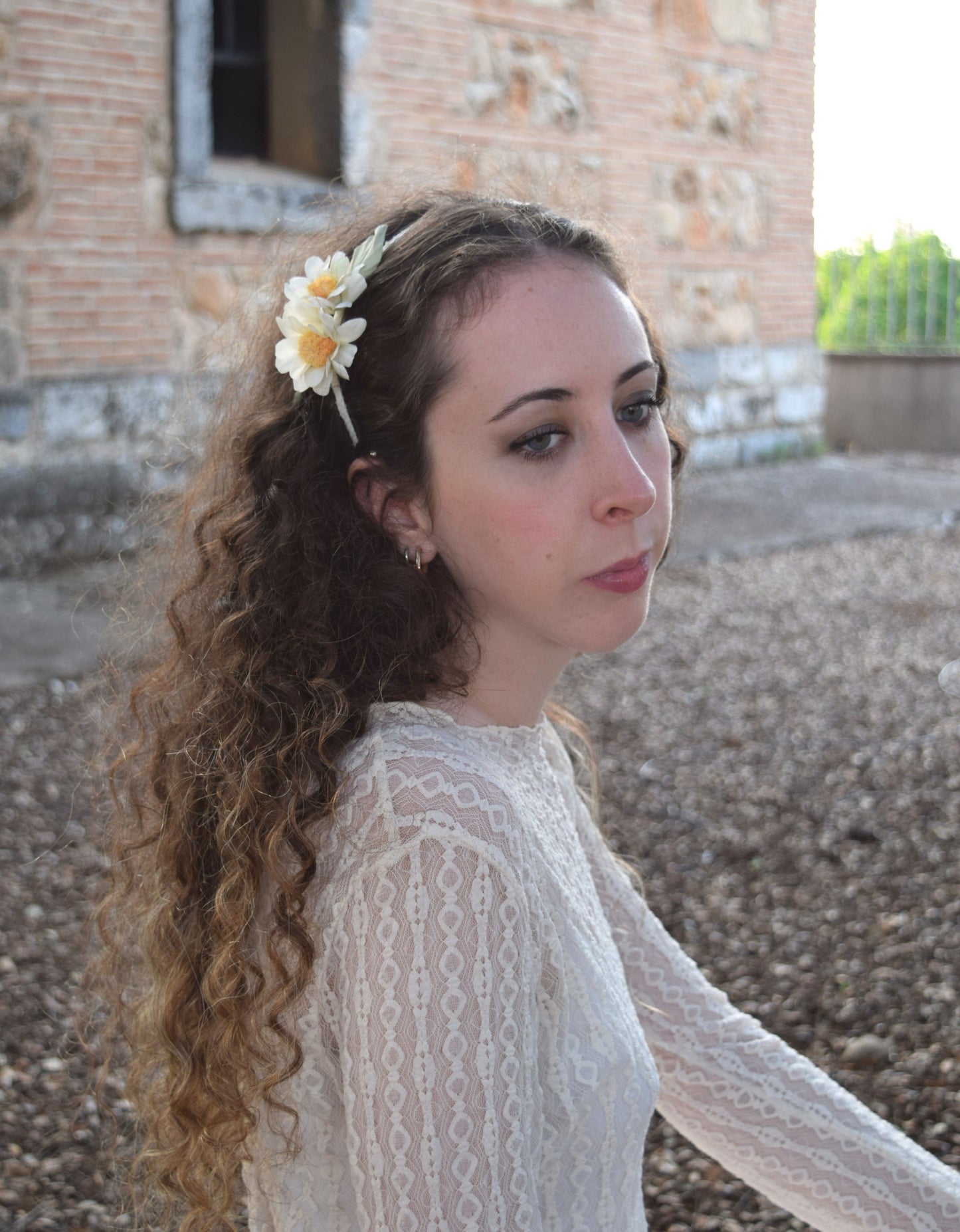 Diadema para comunión. Diadema para niña. Diadema romantica para niña. Diadema bohemia. Diadema de margaritas.