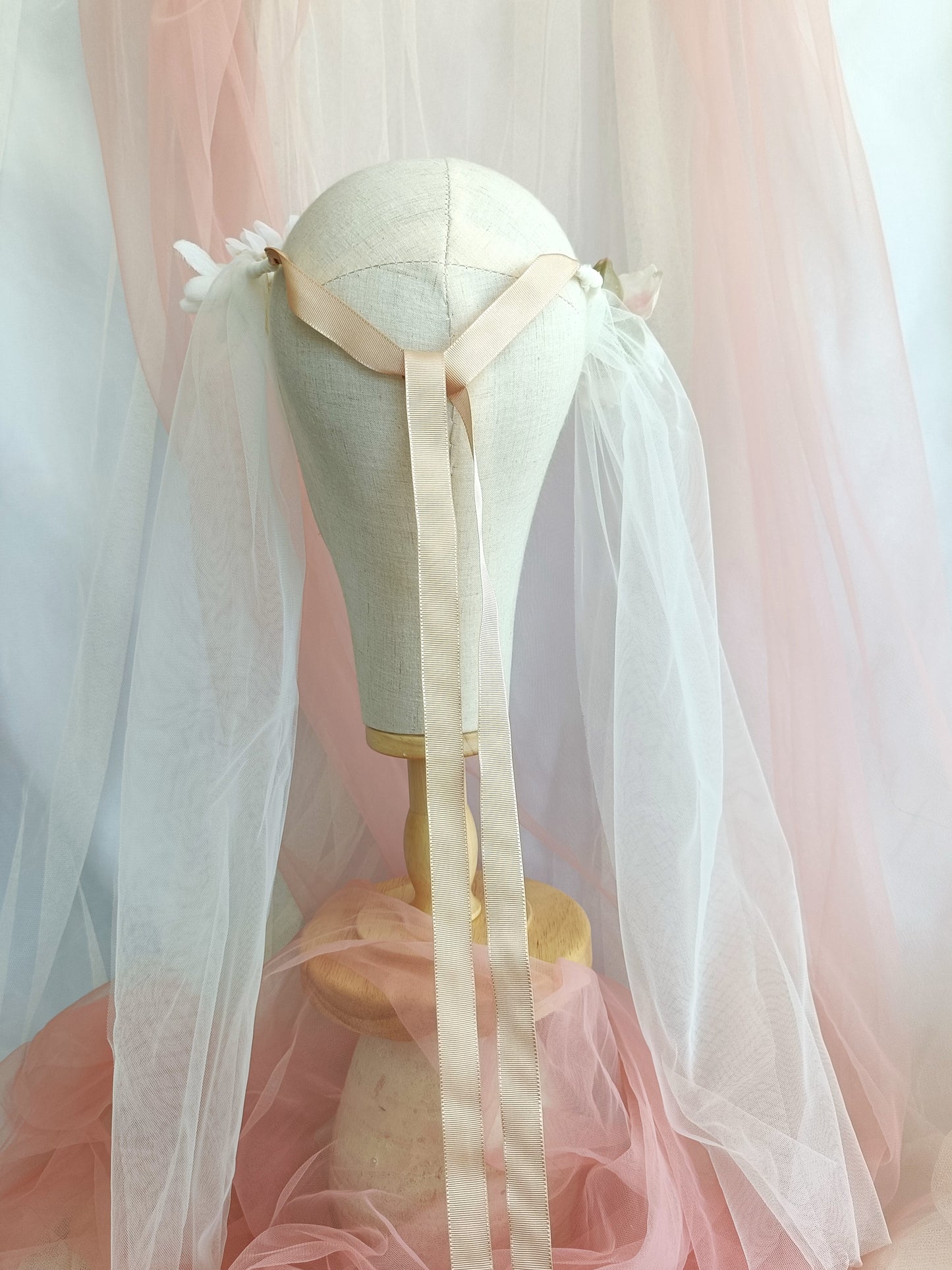Corona de flores para novia, Tocado de flores de seda para novia, Corona de flores y velo para novia.
