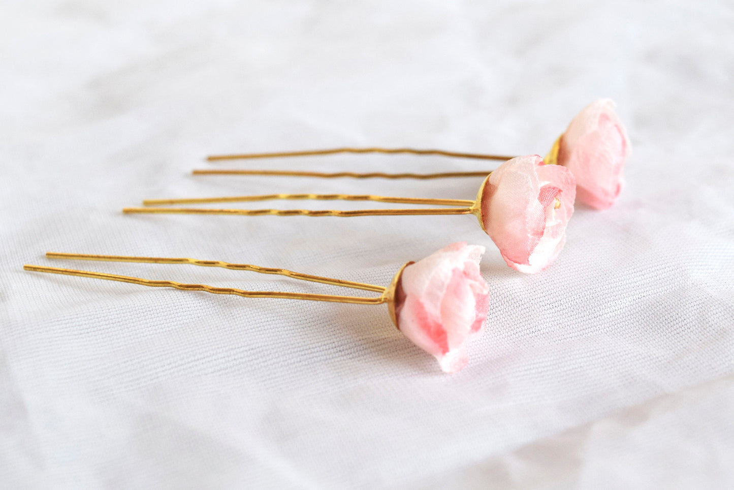 Pink roses bow hairpins.