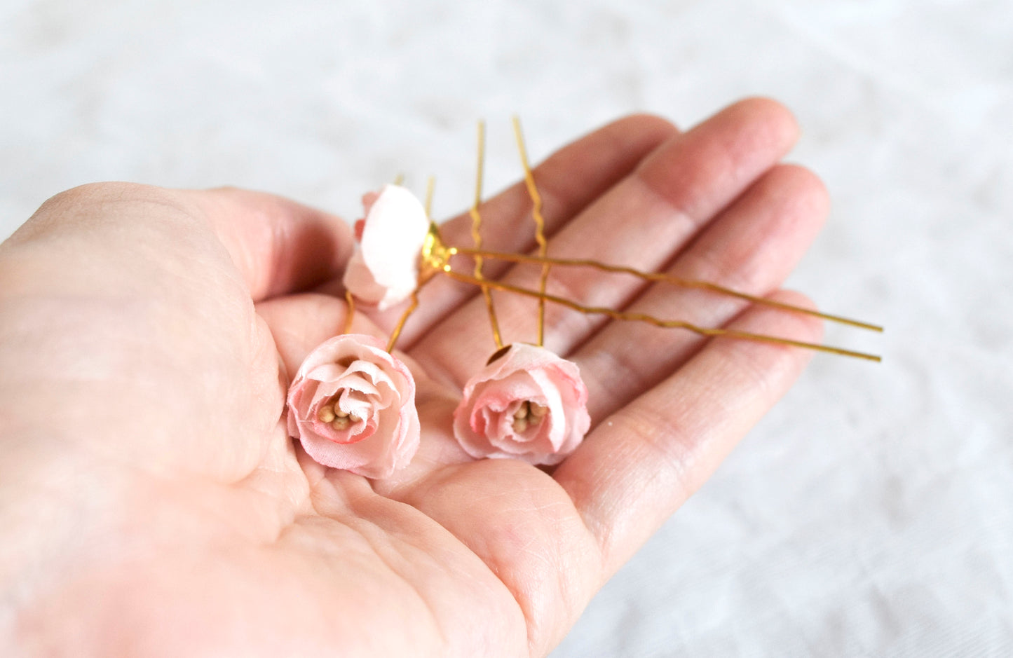 Pink roses bow hairpins.