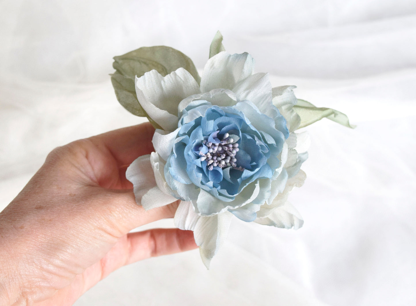 Broche Flor fantasía.