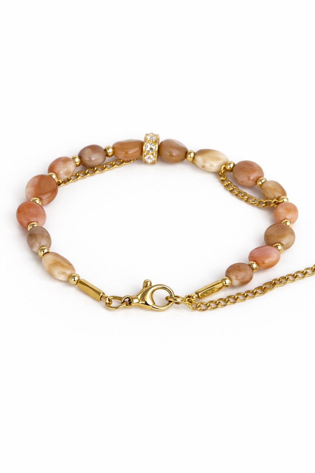 Pulsera de piedra del sol con cadenas doradas.