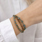 Pulsera azul y bronce.