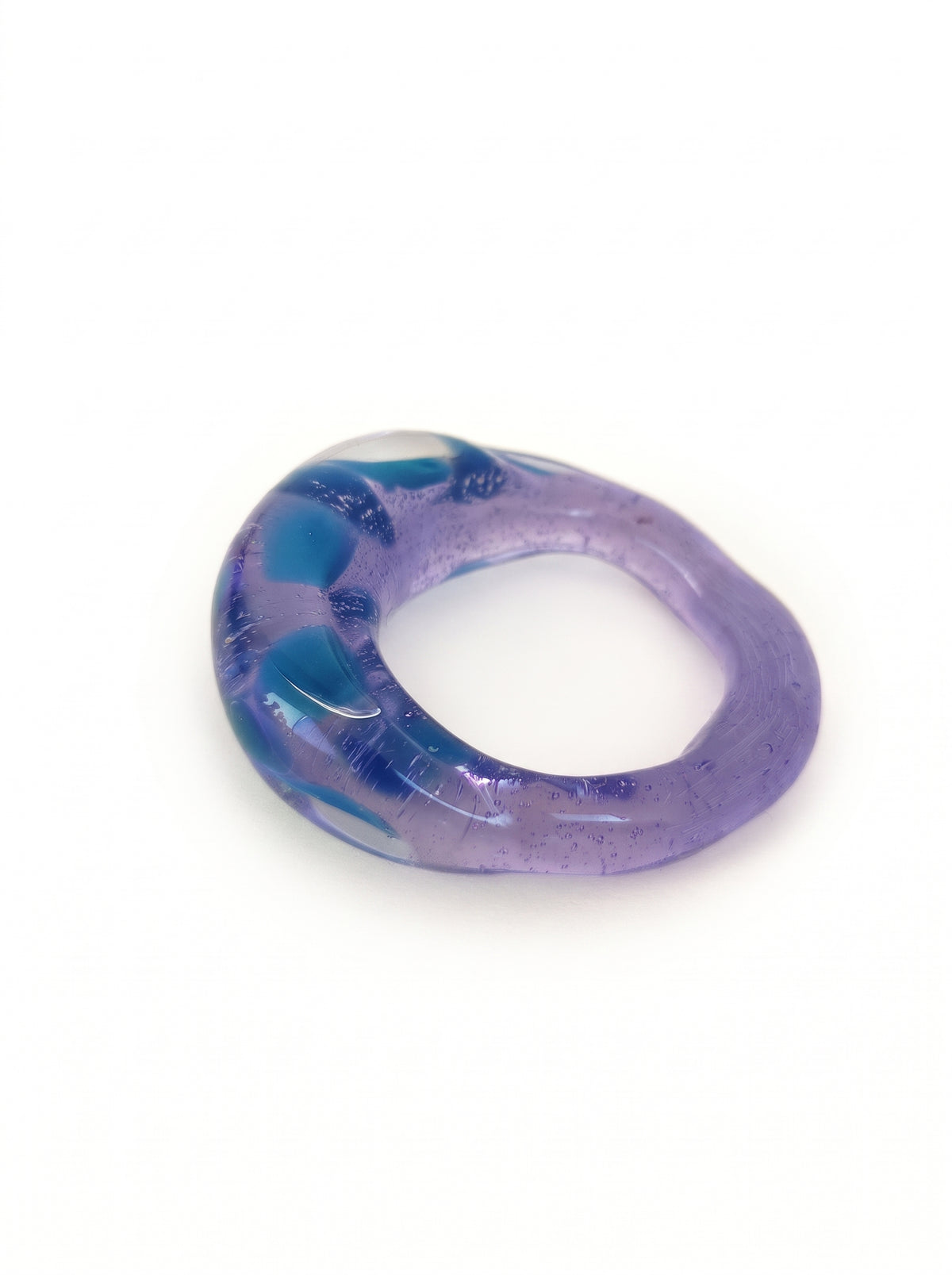Anillo de Vidrio Morado y Verde Azulado