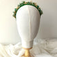 Diadema bohemia de paniculata preservada en tonos alegres.