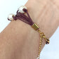 Pulsera de hilo de lino granate con perlas de agua dulce.