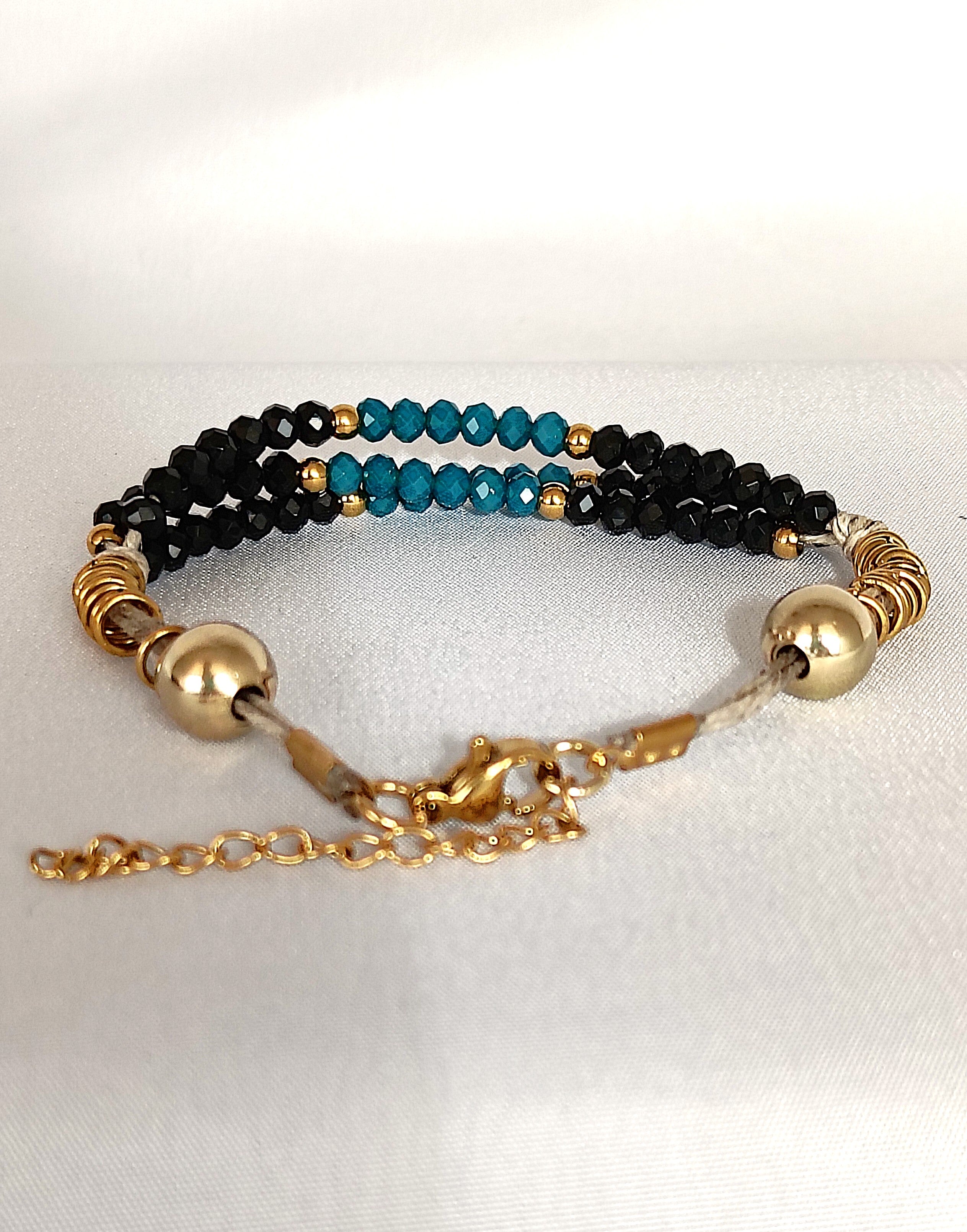 Pulsera Serena Negro & Turquesa.