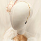 Tocado de rosa marfil, Tocado de flores de seda para boda boho, Diadema con rosa para dama de honor, Accesorio floral para el pelo para boda rústica.