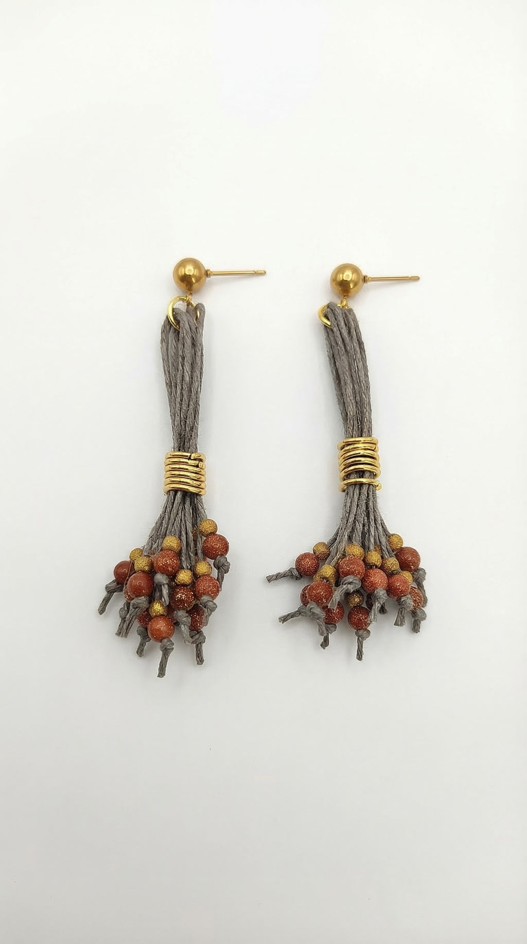 Pendientes de lino y aventurinas.