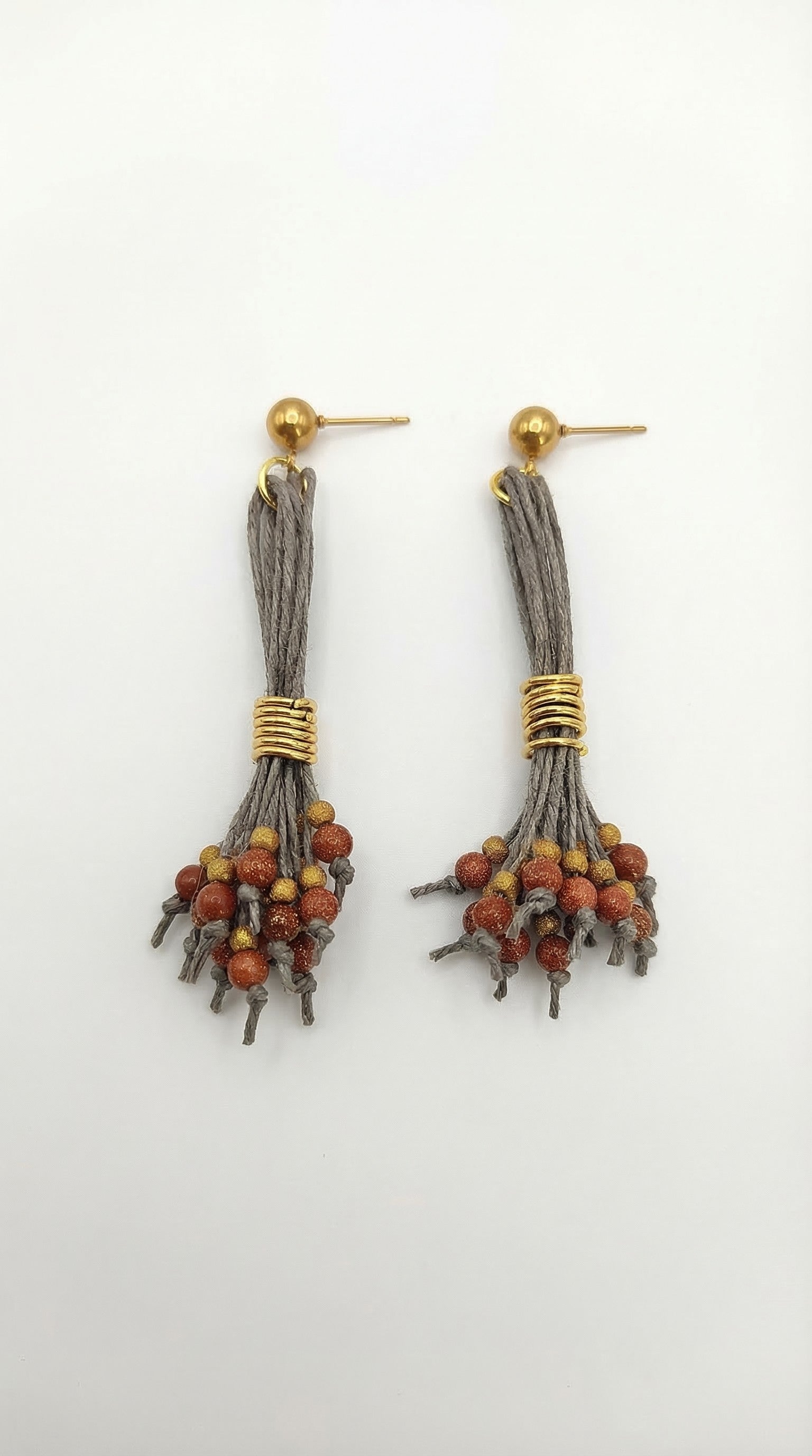 Pendientes de lino y aventurinas.