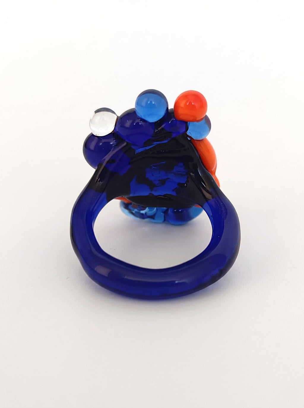 Anillo de vidrio de corazón naranja