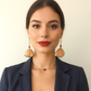 Pendientes largos elegantes para mujer – Joya llamativa azul y beige, regalo artesanal único para ella, accesorio rústico chic.
