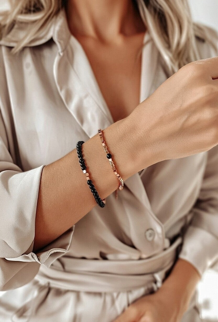 Pulsera doble de piedra natural.