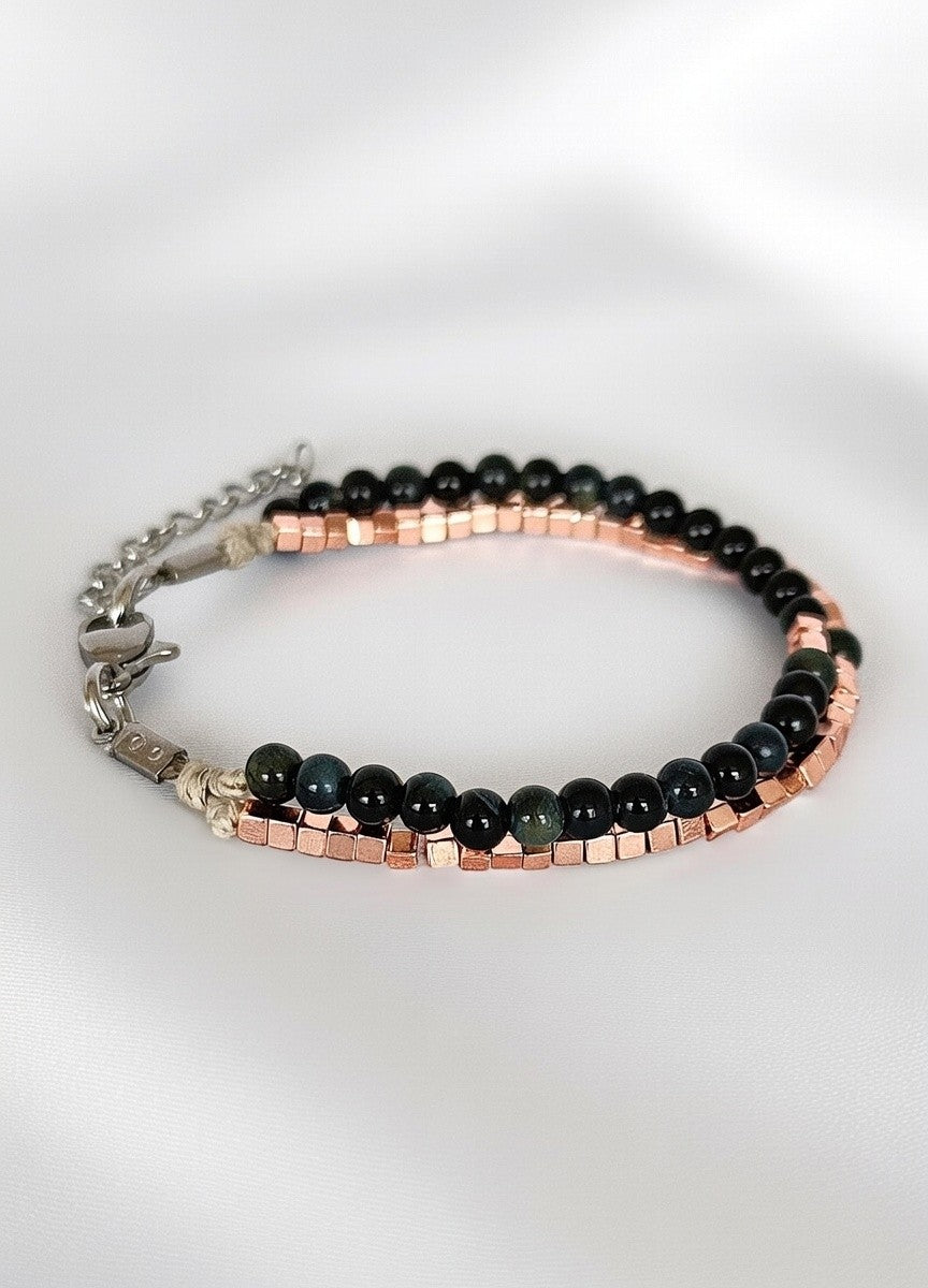 Pulsera doble de piedra natural.