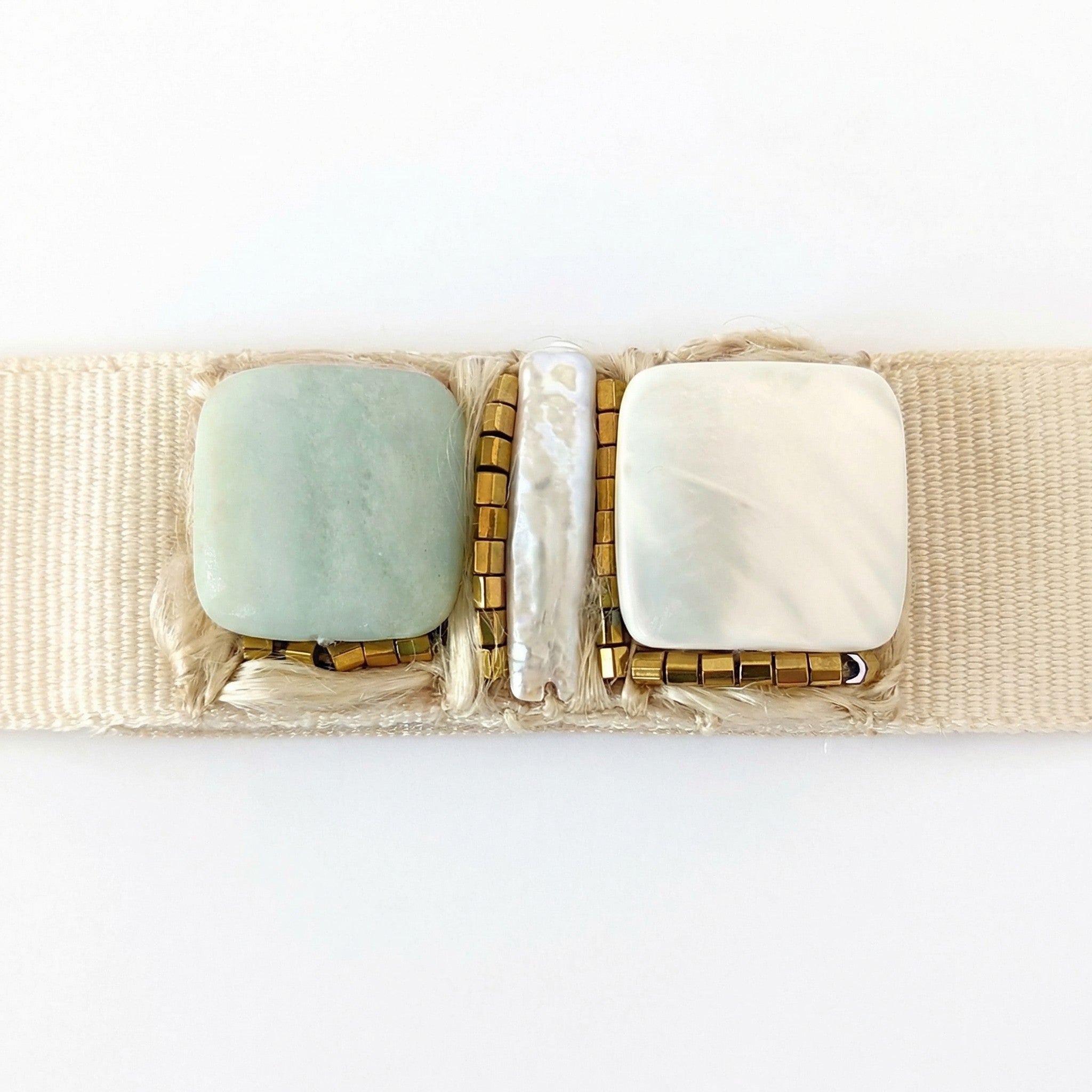 Choker de nacar y amazonita.